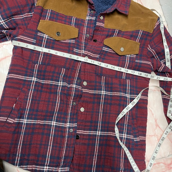 Como Man red plaid corduroy button front shacket - Picture 3 of 7